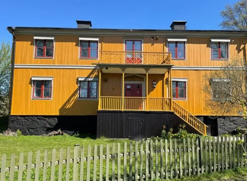 Fönstermarkiser stockholm  smart solskydd för stadens hem