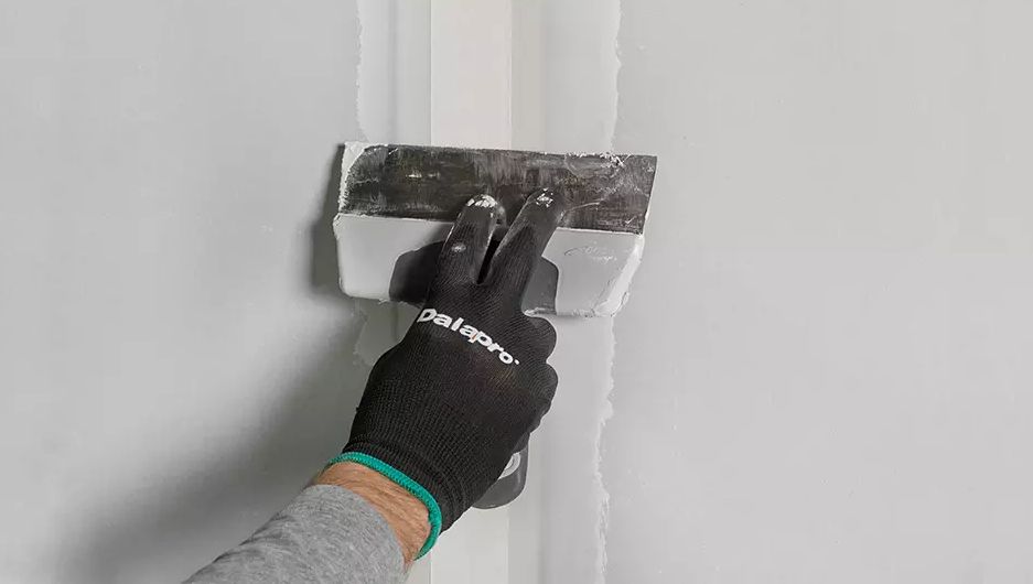 Spackelremsa  nyckeln till släta och hållbara väggar